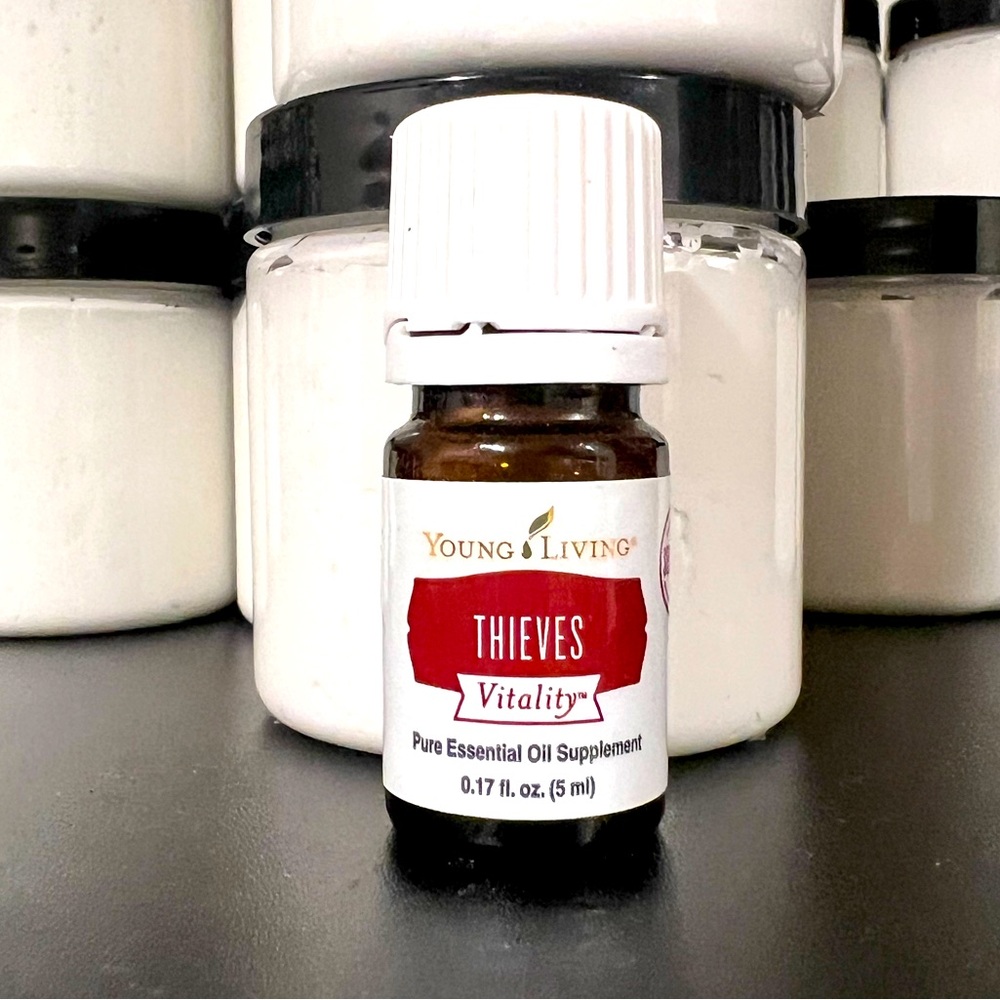 Thieves Essential Oil 5ml Young Living